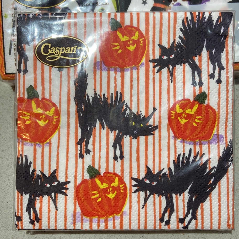 Halloween napkin bundle - Picture 3 of 4